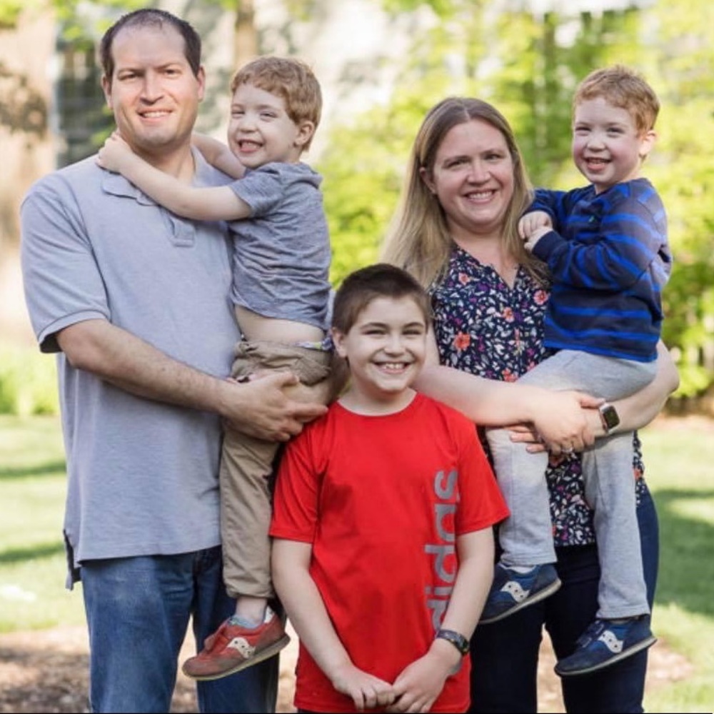 Meet your Posher, Laura